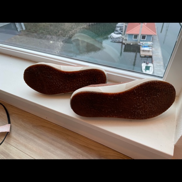 Superga women’s sneaker, pink crushed velvet, size 8.5. Price is firm. - Picture 7 of 7